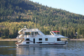 Waterway Houseboat Vacations